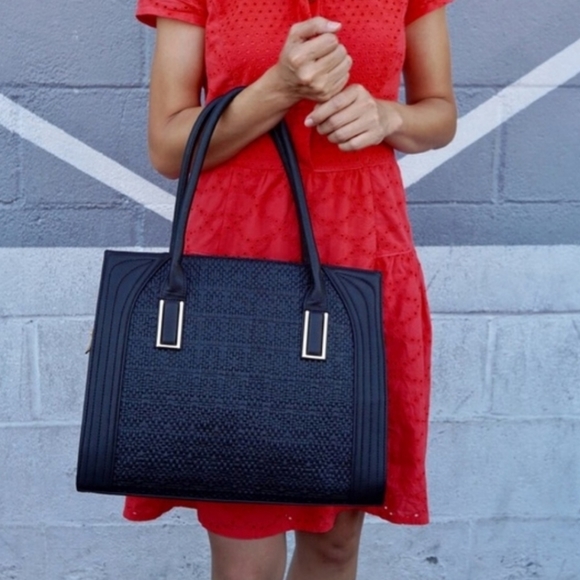 HP/Haley Dariela Handbags - HP/Pink Haley Dariela weave large tote